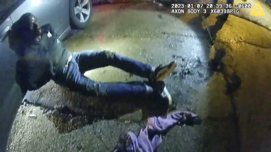 Nach erneuter Polizeigewalt in den USA: Video von brutalem Übergriff veröffentlicht