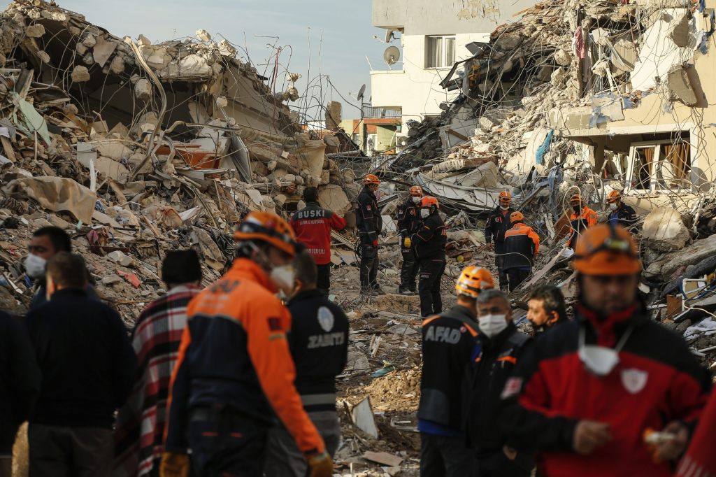 Heftiges Erdbeben in Syrien und Türkei: Mehr als 4’200 Menschen sterben