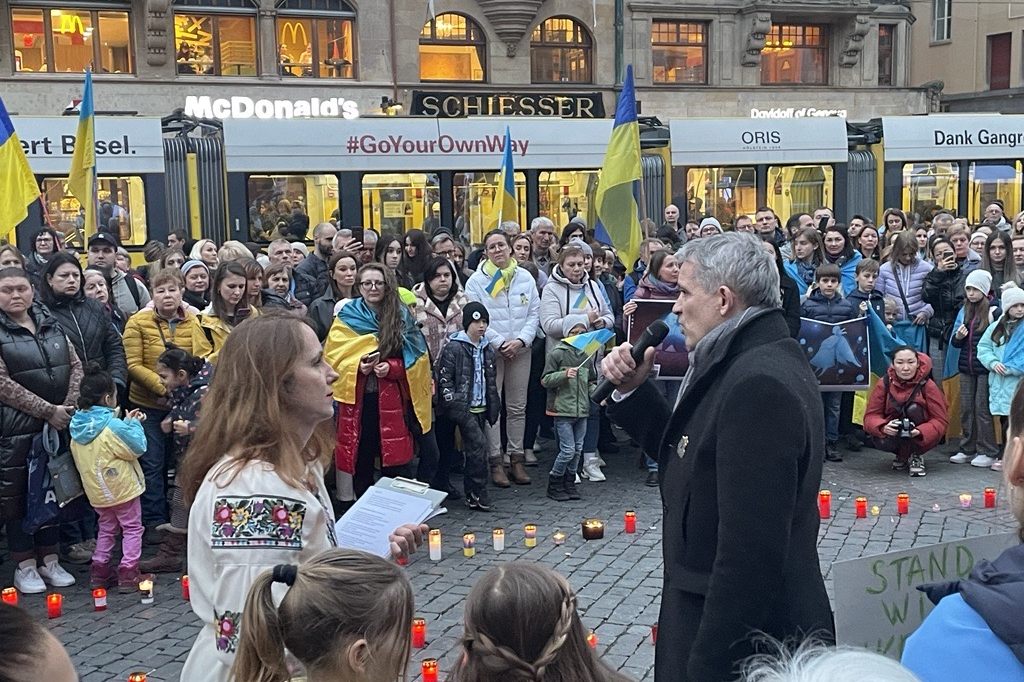 Schweiz gedenkt ukrainischen Opfern des Kriegs