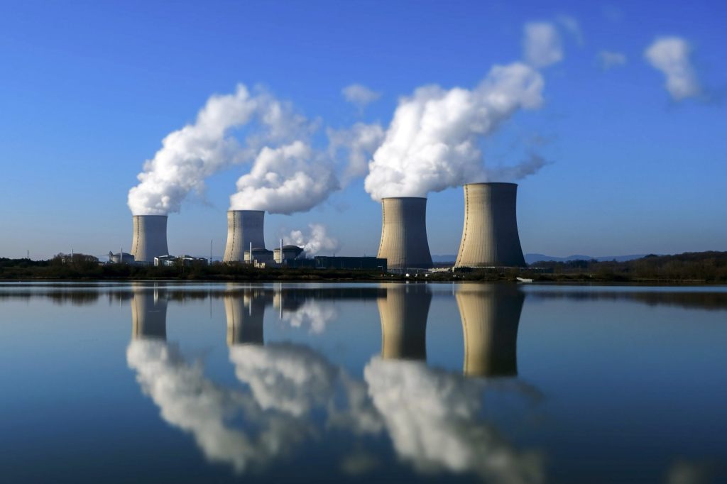 Risse an zwei weiteren französischen Atomkraftwerken entdeckt
