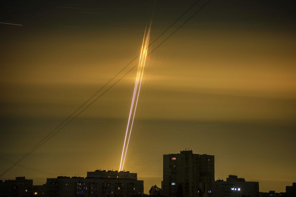 Auch Kiew betroffen: Raketenbeschuss auf zahlreiche ukrainische Städte