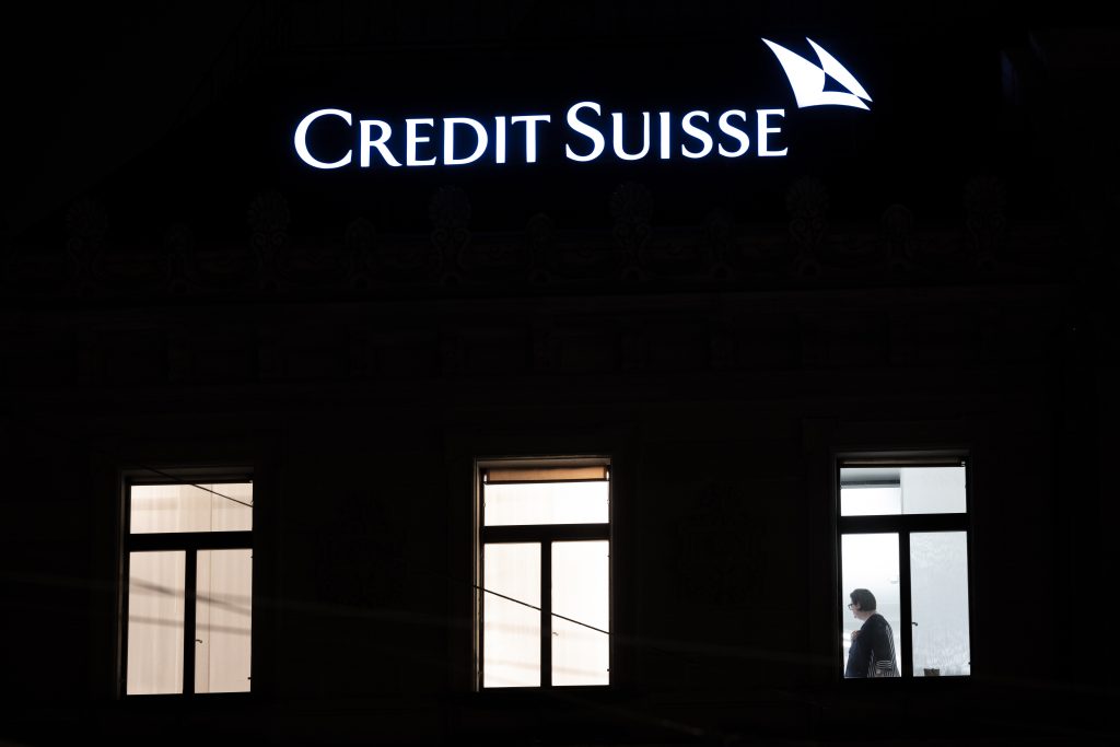 Credit Suisse-Kursabsturz zieht weltweit Kreise