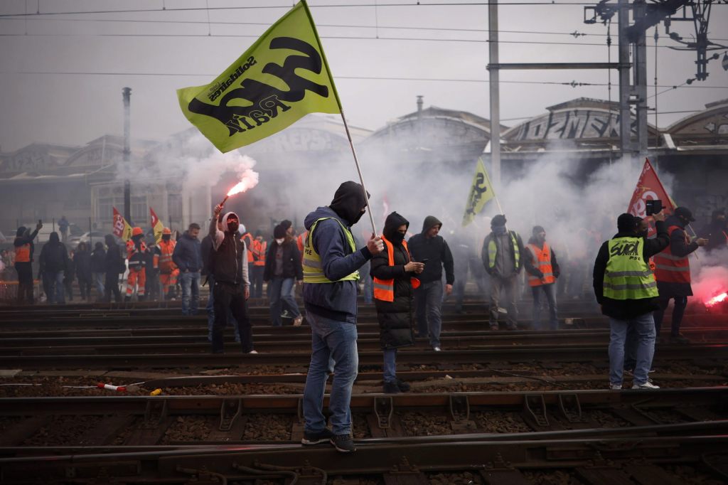 Erneut Streiks und Proteste gegen Rentenreform in Frankreich