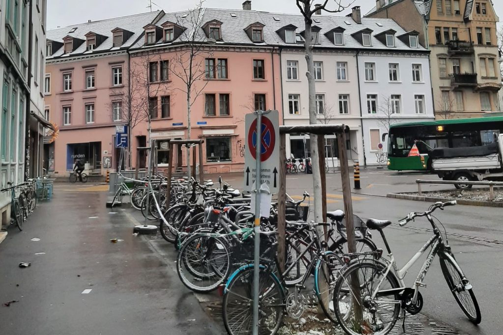 Mehr Schatten für den Erasmusplatz