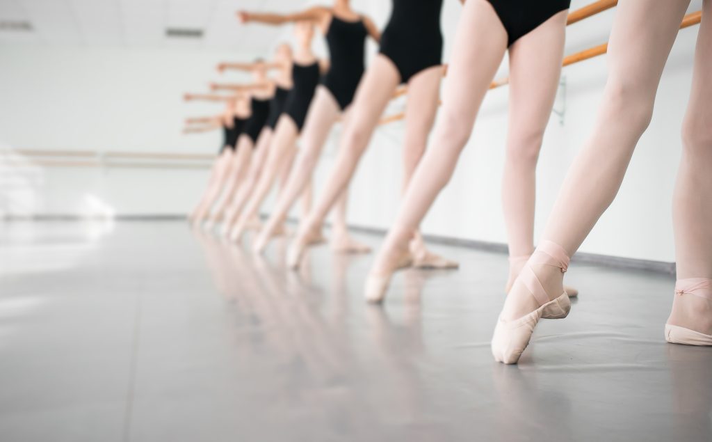 Missbräuche an der Ballettschule: Vorwürfe bestätigt, Freistellung jedoch aufgehoben