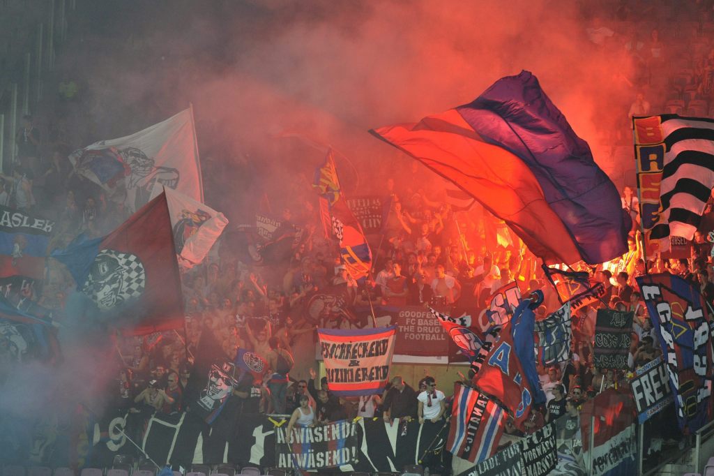 Strengste Auflagen in Nizza: FCB warnt seine Fans vor Gefängnisstrafen
