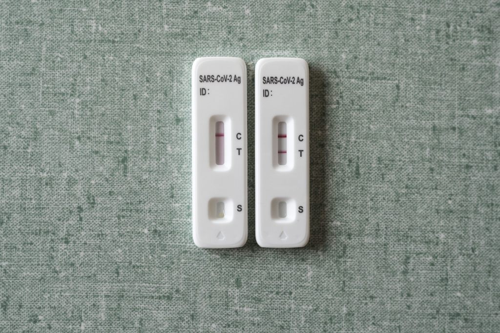 2021 sind fast 6’000 Menschen in der Schweiz an Covid gestorben