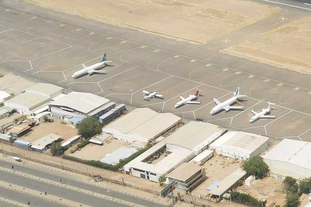 Zwölf Schweizer aus dem Sudan evakuiert
