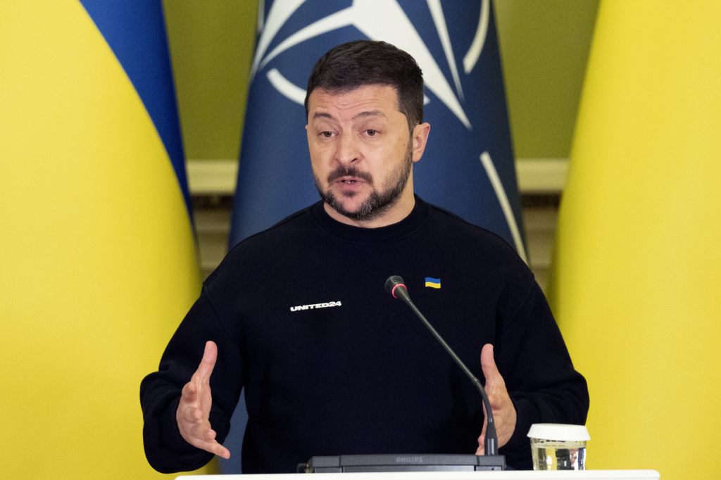 Selenskyj fordert Einladung zu Nato-Beitritt im Sommer