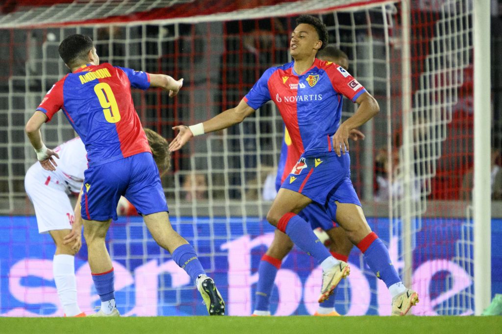 Der FC Basel bezwingt den FC Sion mit 2:1