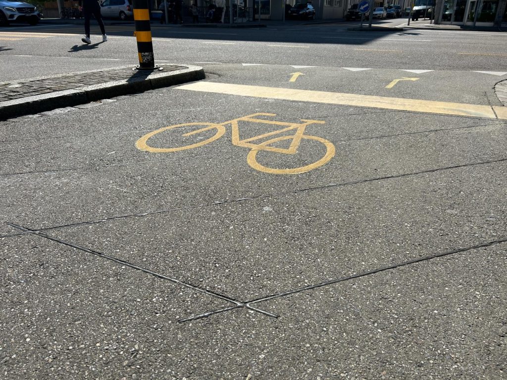 App soll Ampel für Velofahrende schneller auf Grün schalten