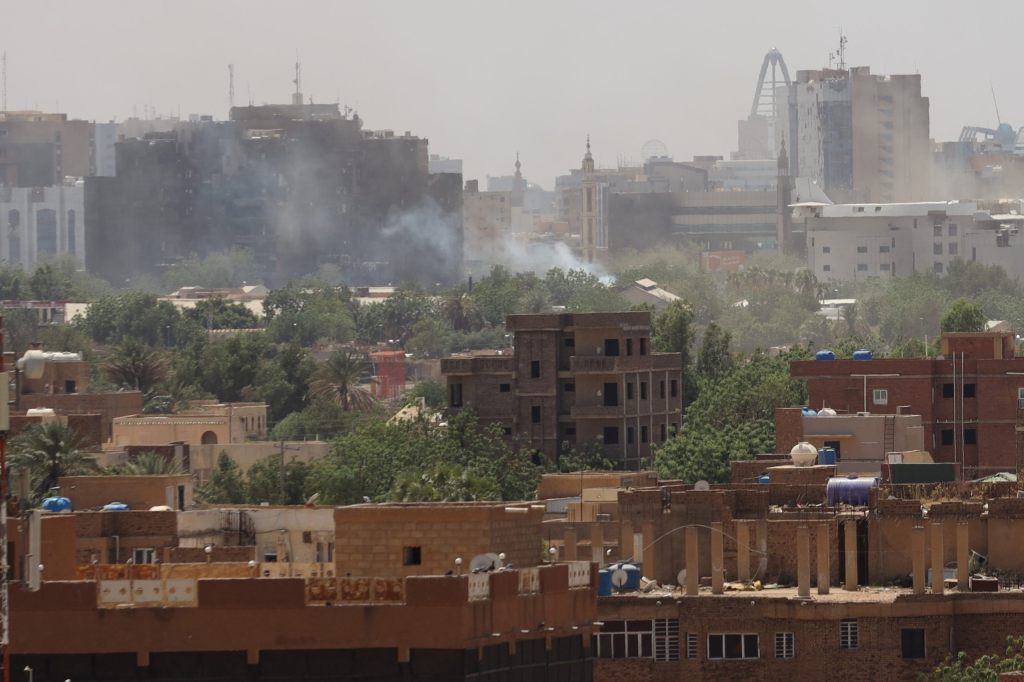 Zwölf Schweizer aus dem Sudan evakuiert – Botschaft geschlossen