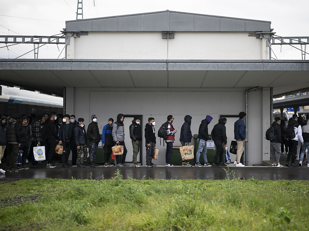 Kanton sucht Gastfamilien für junge Flüchtlinge