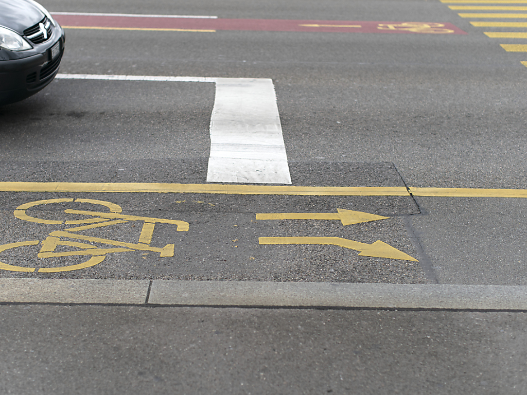 Mehr Platz für Velofahrende am Luzernerring