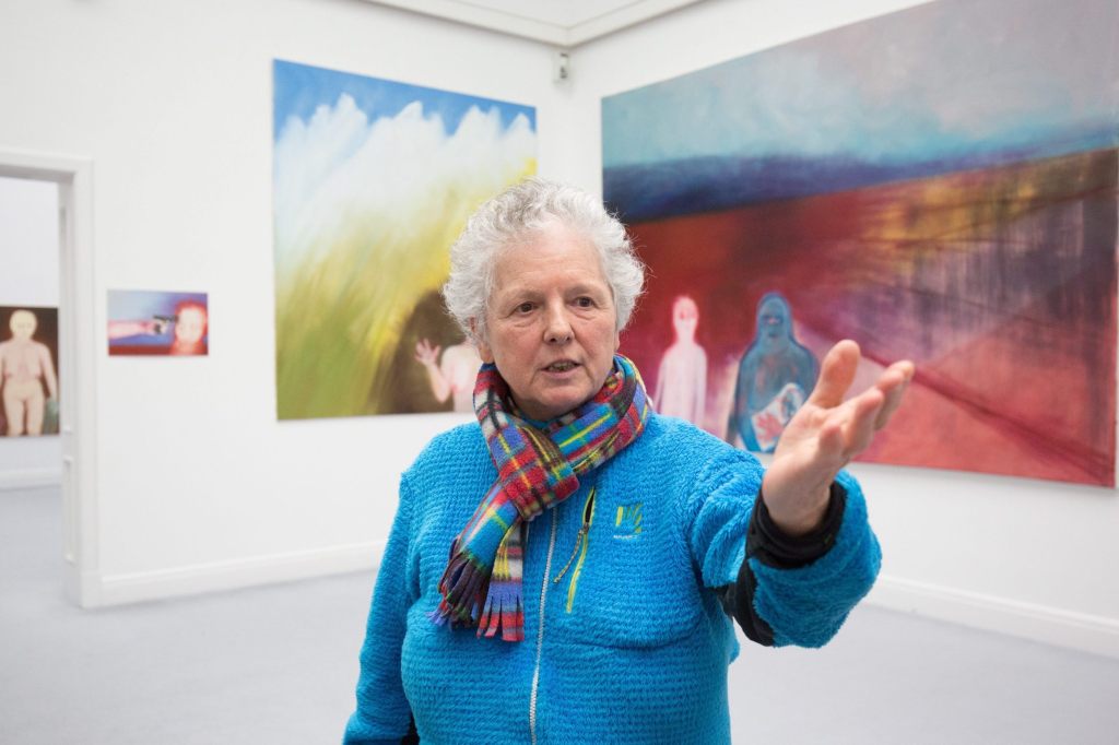 «Fuck abstraction!»: Umstrittenes Bild von Basler Künstlerin mit Farbe bespritzt