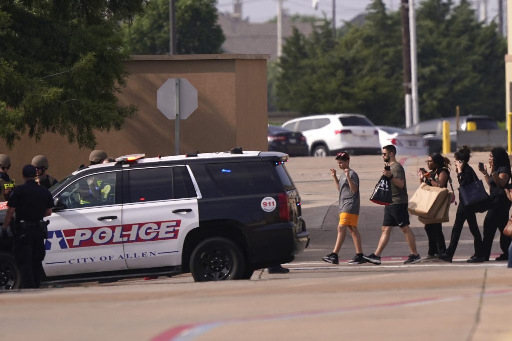 Amoklauf in Texas: Schütze tötet acht Menschen und stirbt selbst