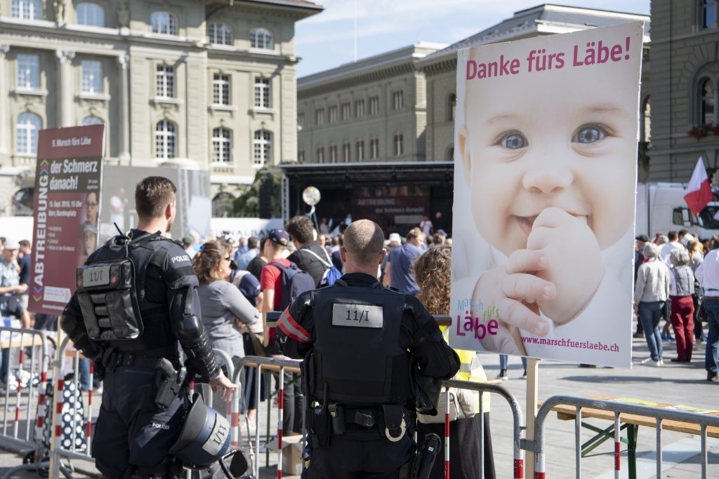Basler Juso fordert Recht auf kostenlose Abtreibung