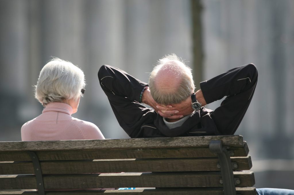Rentnerinnen haben pro Jahr 20’000 Franken weniger als Rentner