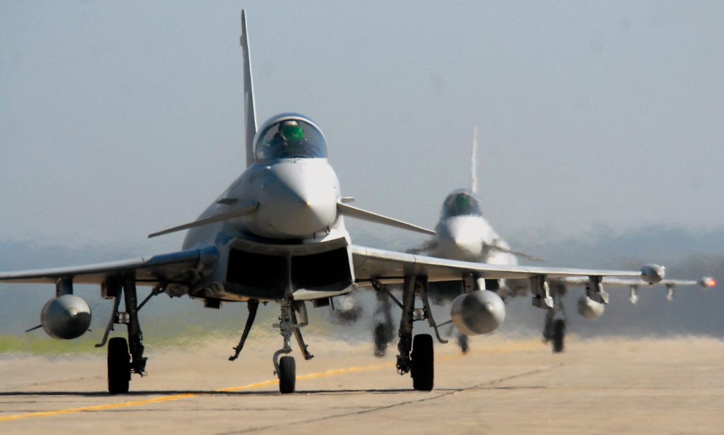 Kampfjets fangen russische Flugzeuge in der Nähe des Nato-Luftraums ab