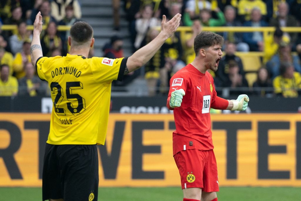 Gregor Kobel im «Kicker»-Team der Saison