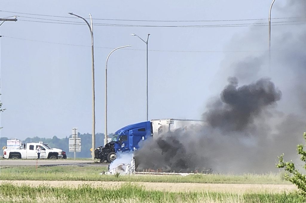 15 Tote bei schwerem Verkehrsunfall zwischen Bus und Laster in Kanada