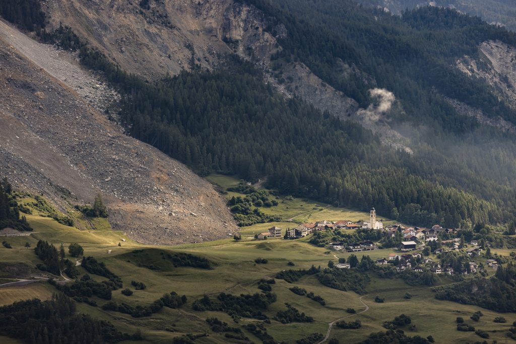 Mehr als die Hälfte der Felsmasse ob Brienz abgestürzt