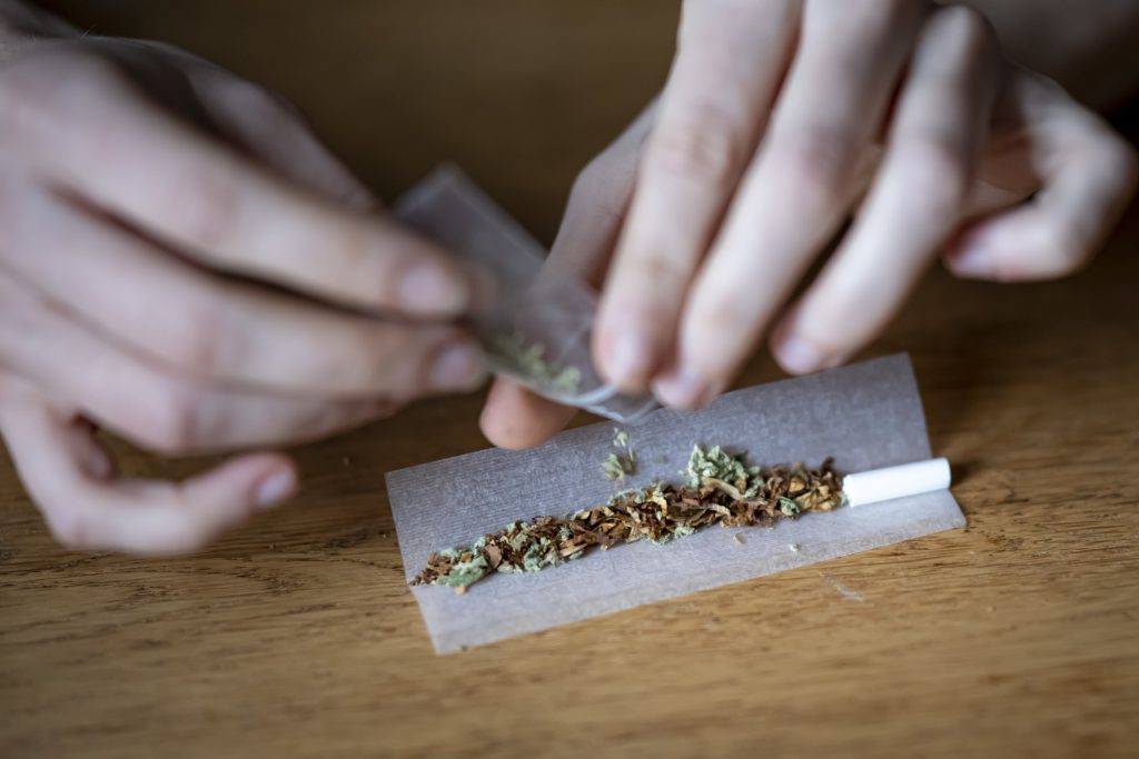 Kleinmengen Cannabis bis 10 Gramm darf die Polizei nicht einziehen