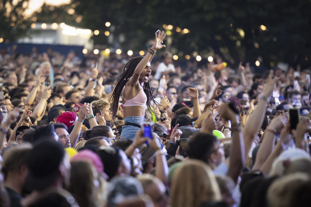 Festival-Fans nehmen den Berner Gurten in Beschlag