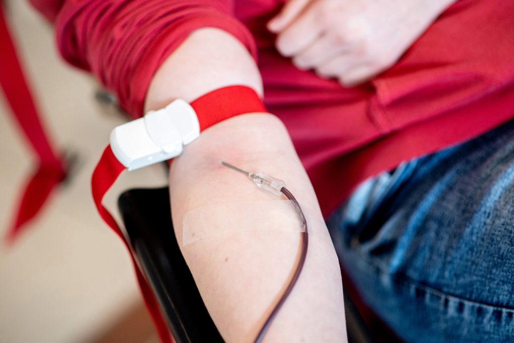 Homosexuelle Männer werden beim Blutspenden nicht länger diskriminiert