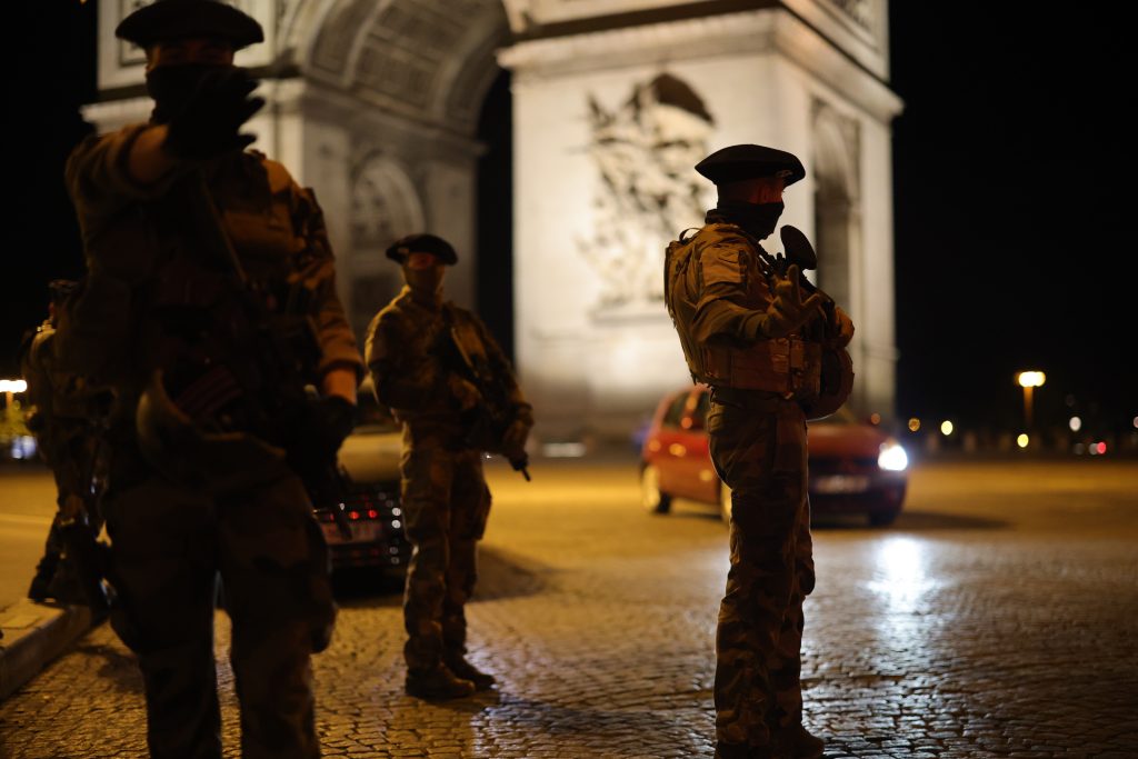 Trotz ruhigerer Nacht: Frankreich mobilisiert erneut 45&#8217;000 Polizisten
