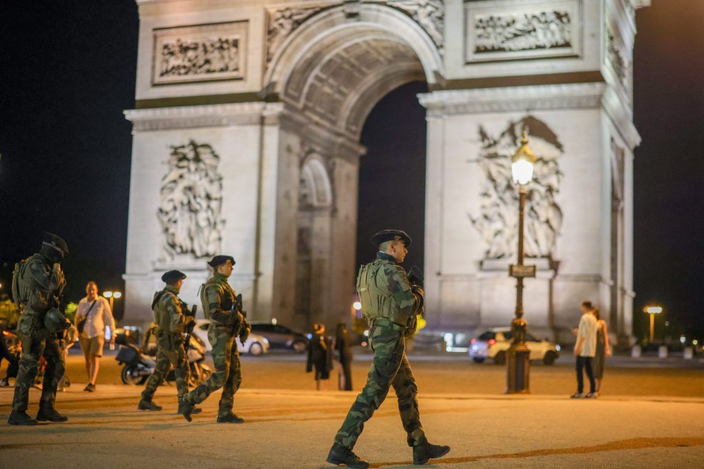Frankreich hat eine ruhigere Nacht hinter sich