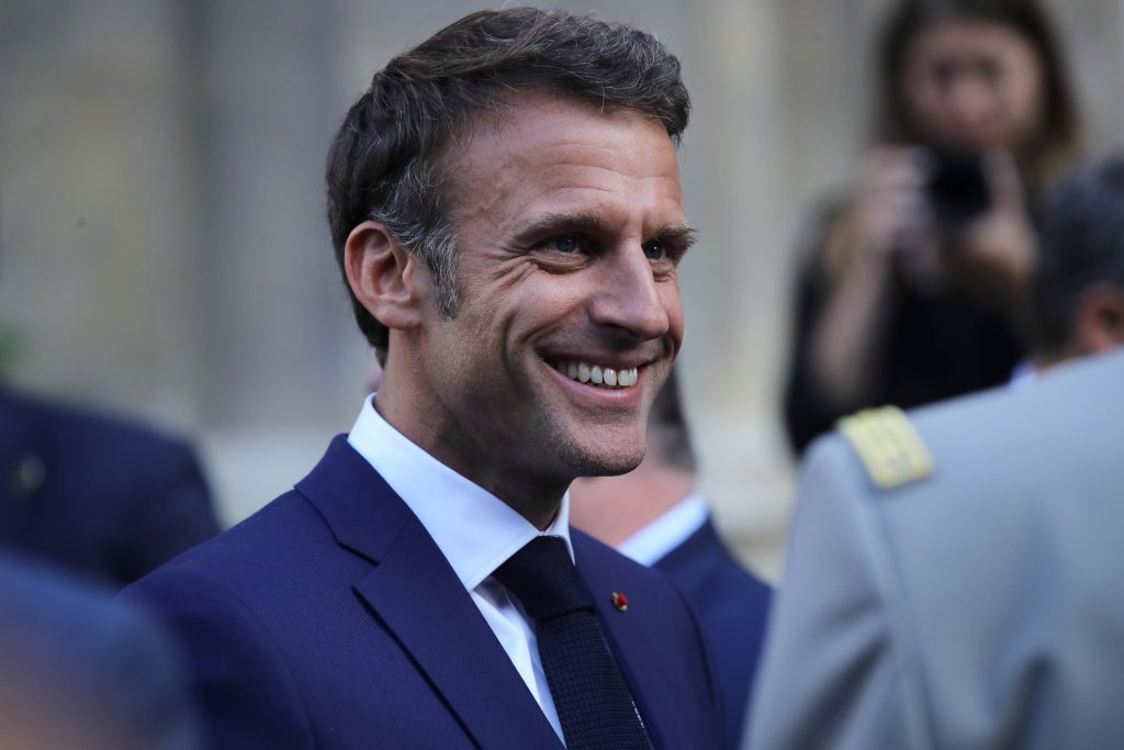 Emmanuel Macron beehrt im November die Schweiz