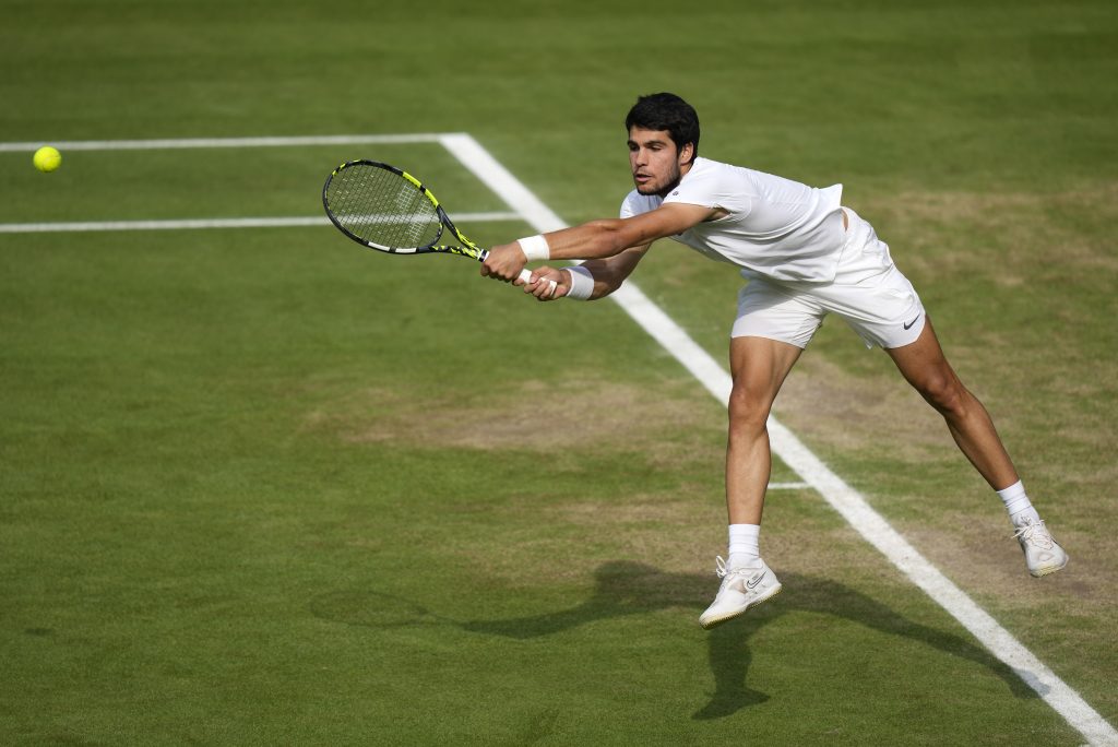 Alcaraz stösst Djokovic in Wimbledon vom Thron