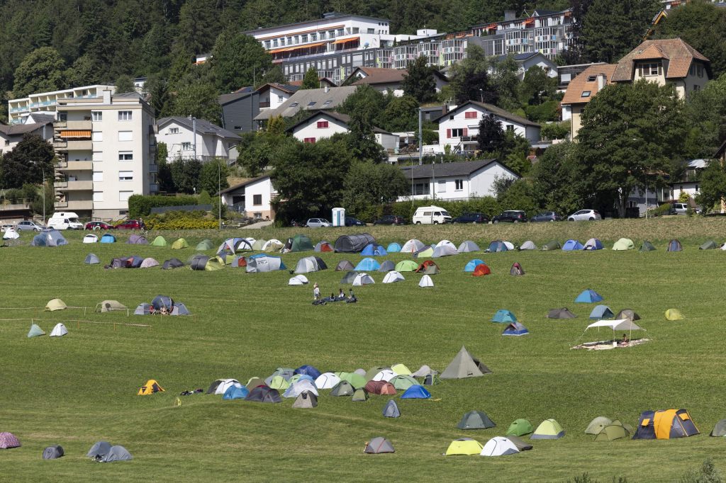 Über 5000 Personen besuchen Anarchisten-Treffen in St-Imier