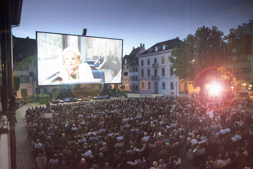 Münsterplatz wird wieder zum Open-Air-Kino