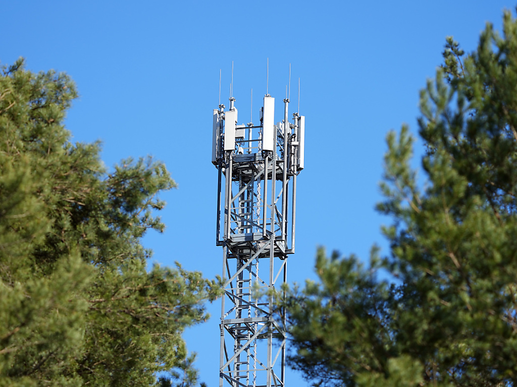 Mobilfunkstrahlung in der Region Basel weit unter Grenzwert