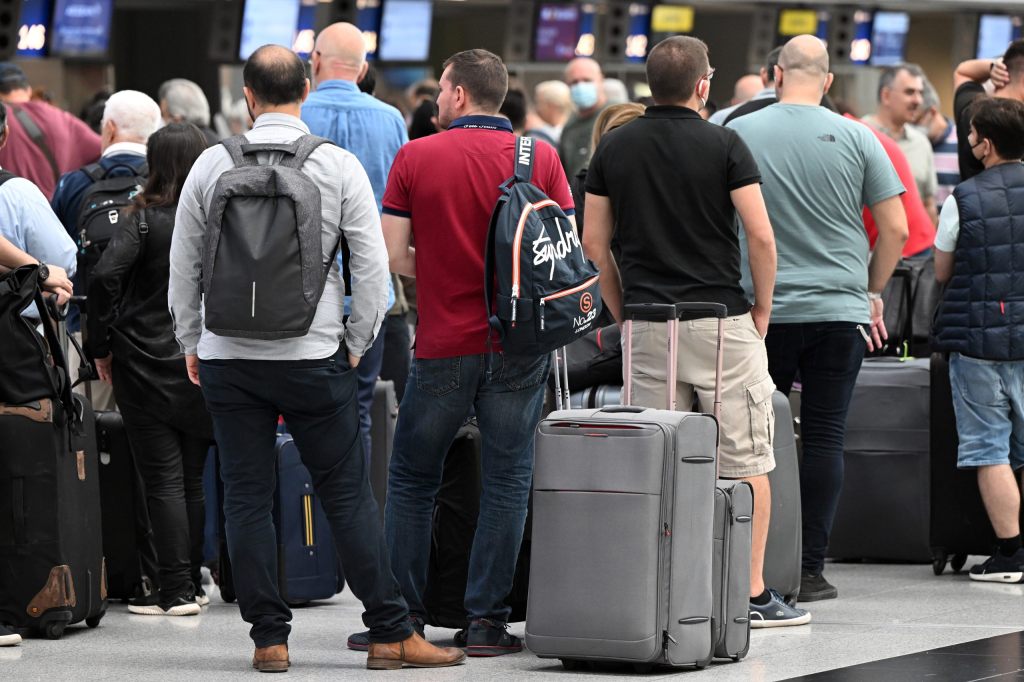 Flughäfen zählen über 20 Prozent mehr Passagiere