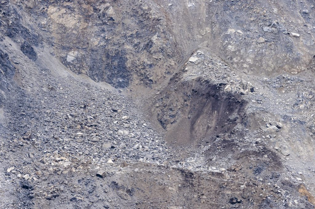 Zwei Bergsteigerinnen von Gesteinsmasse erfasst – tot