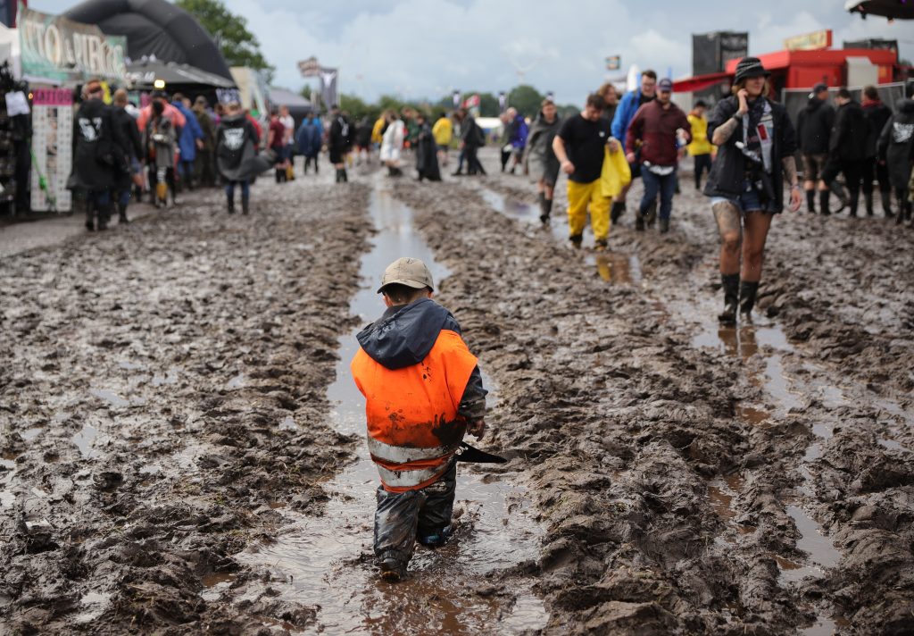 Zu viel Schlamm: Wacken Open Air verhängt Anreisestopp für Fahrzeuge