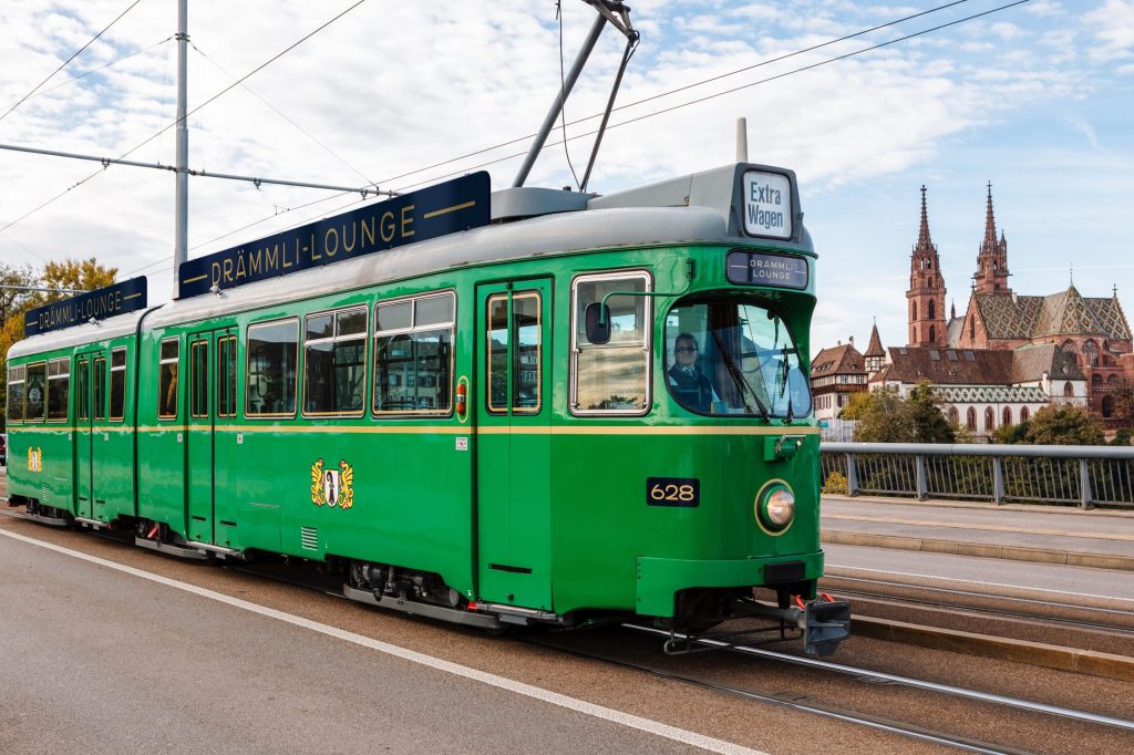 Dieses Düwag-Drämmli ist jetzt eine Partylounge