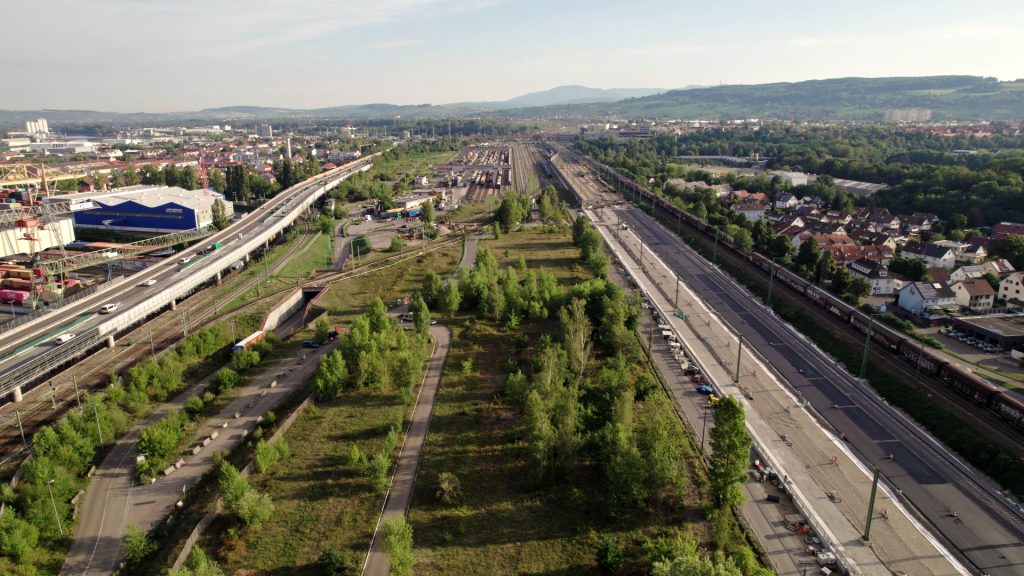 Am «Bahnhof der Schmetterlinge» kommen sich Natur und Industrie in die Quere