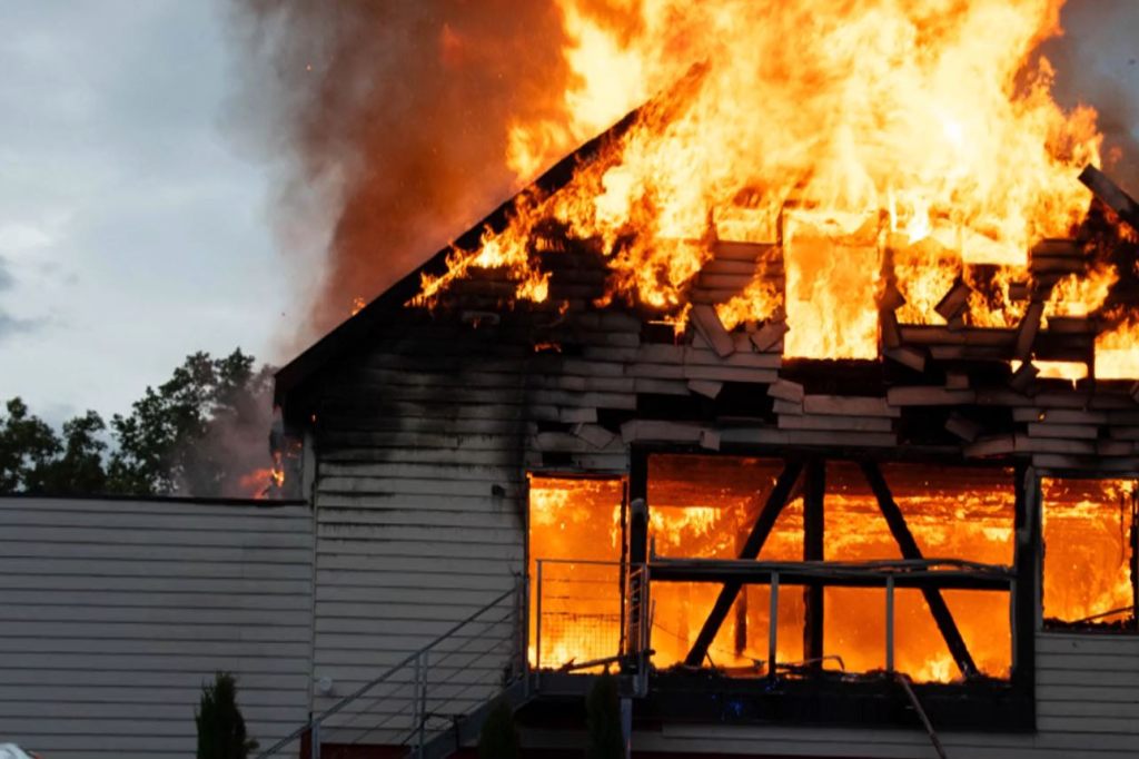Elf Tote in Ferienhaus im Elsass: Justiz geht von Schwelbrand aus
