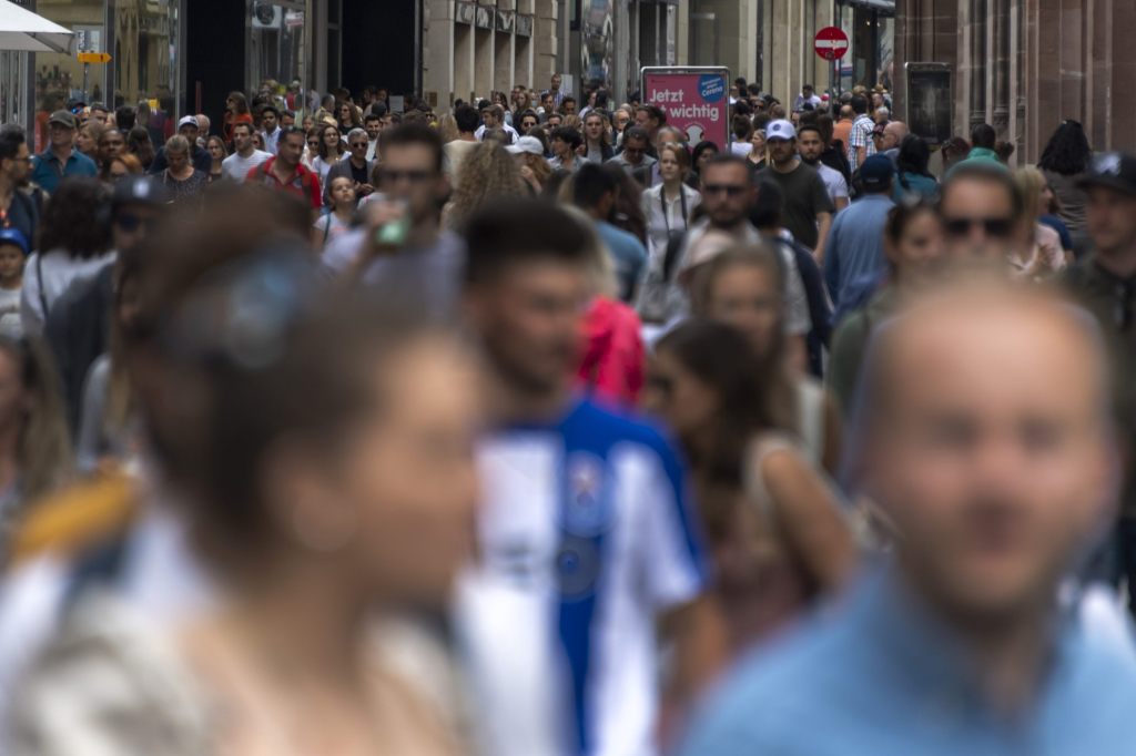 Schweizer Wohnbevölkerung steigt erstmals auf über 9 Millionen
