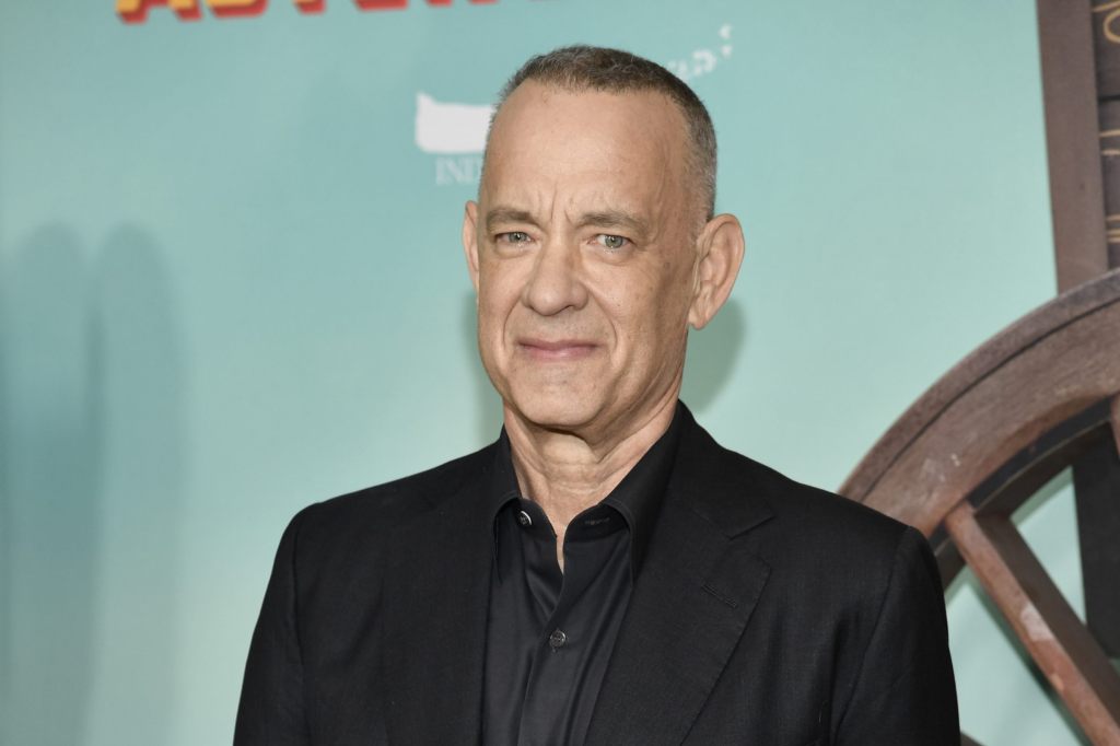 Tom Hanks hält baldige Mondgeburt für möglich