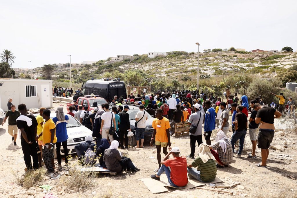 Lampedusa wird mit Flüchtlingen überschwemmt &#8211; mit verheerenden Schicksalen