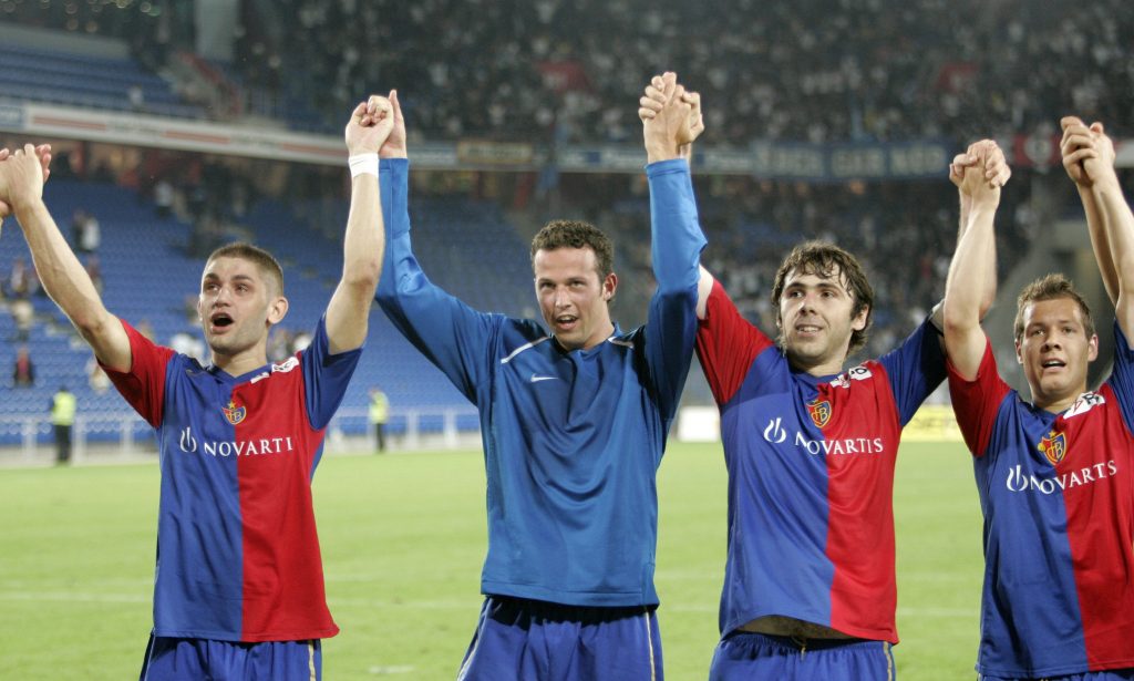 Marque hält seine Knochen jetzt für Congeli hin: "Ich bin mit dem Ball im Bett geboren"