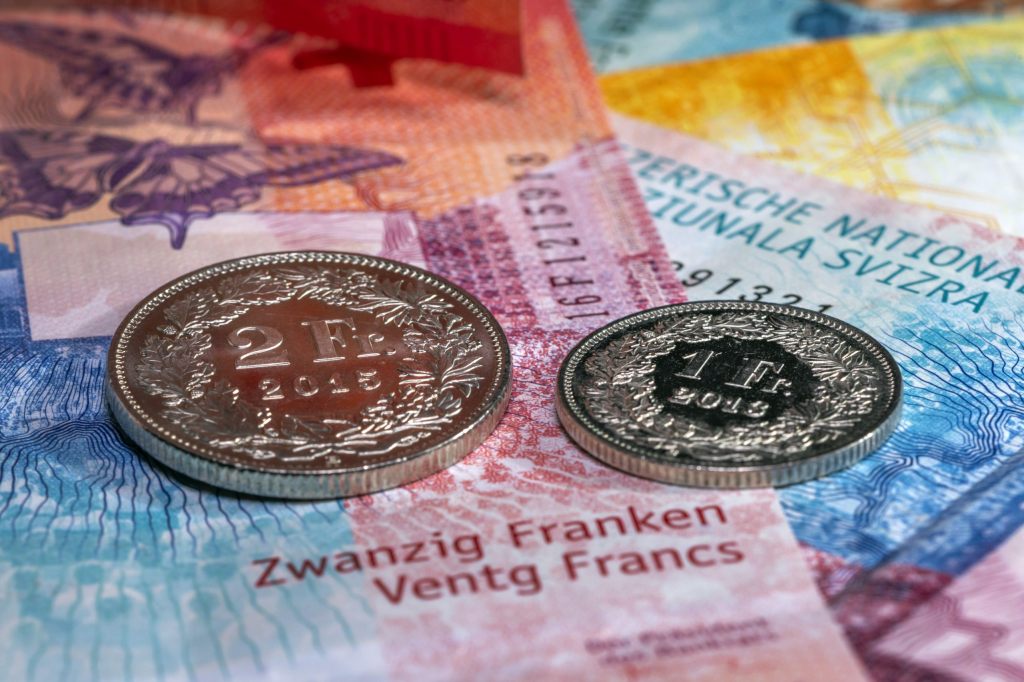 Grosse Mehrheit der Schweizer sind zufrieden mit ihrer finanziellen Situation