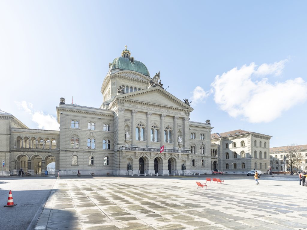 Verdächtiges Objekt führt kurzzeitig zu Sperrung des Bundesplatzes