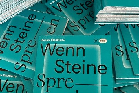 Mit dieser Karte wird die Geschichte hinter den Stolpersteinen hörbar