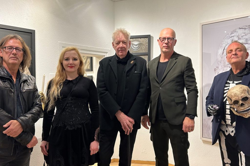 Im Bann der Dunkelkunst: Ein Blick auf die Ausstellung «I see a Darkness»